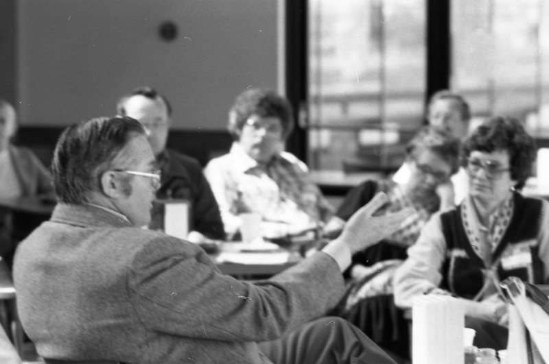 1979 Employees, Meeting 04