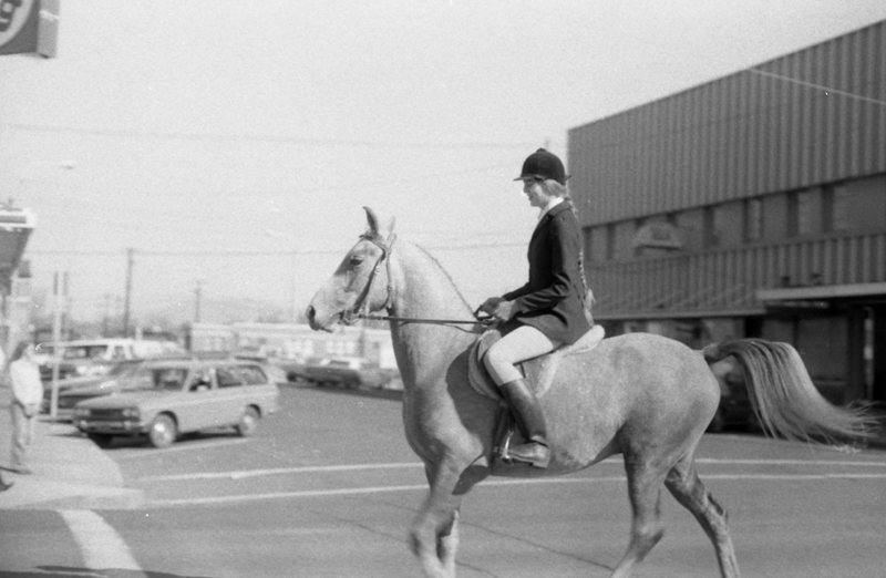 1981 Horses &amp; Riders 02