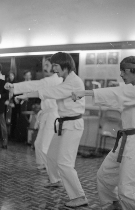1974 International Club Dinner &amp; Show Entertainment 01