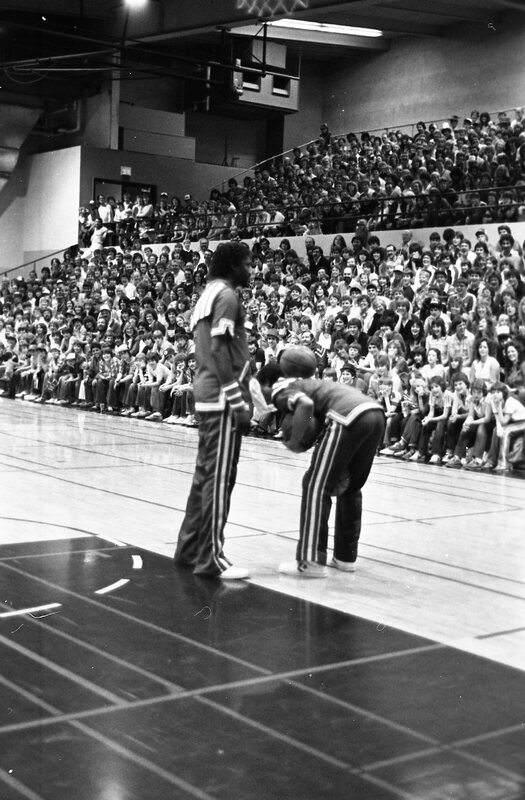 1983 Basketball, Harlem Globetrotters 33
