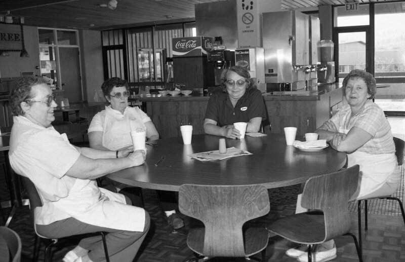 1986 Employees, Food Services 05