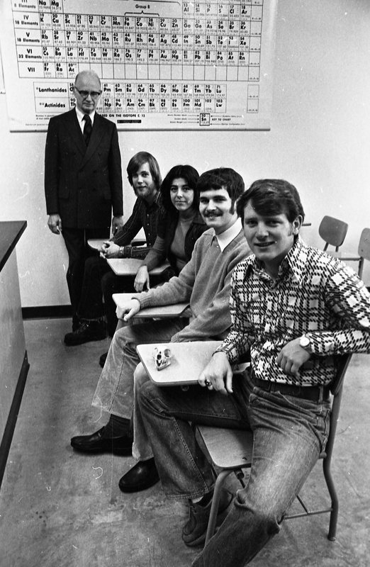 1974 Science Club 01