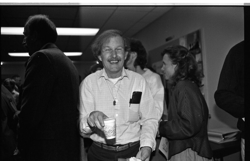 1989 Employees, Reception 10