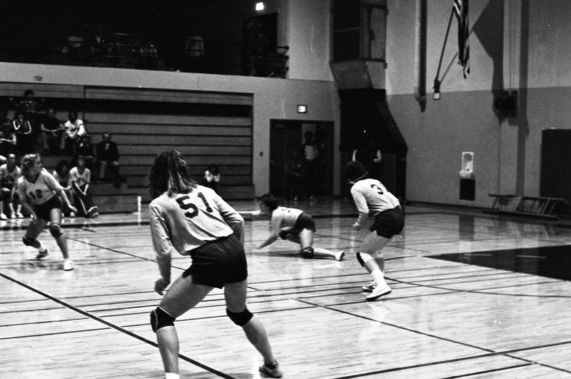 1981 Volleyball Action 02