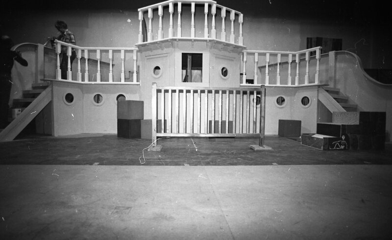 1985 Theater, H.M.S. Pinafore Set Painting 04