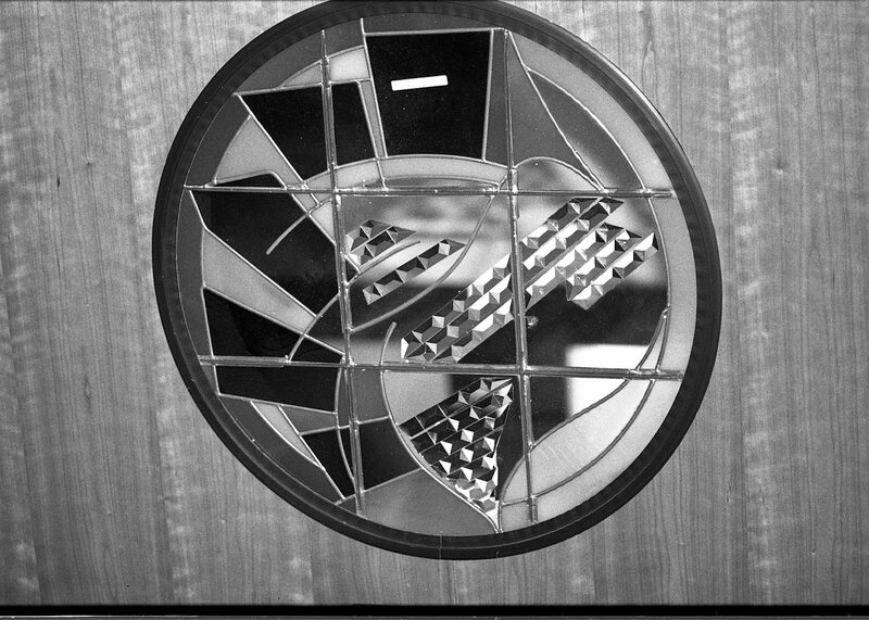 1991 Loso Hall, Stained Glass 03