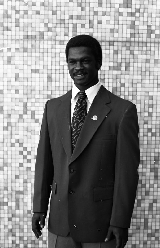 1982 Football Player, Portraits 002