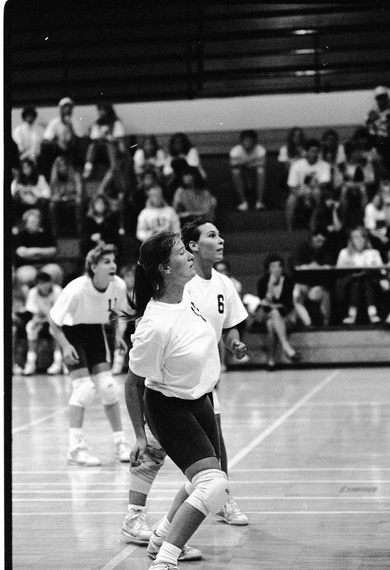 1991 Volleyball Action, Lewis & Clark at EOSC 03