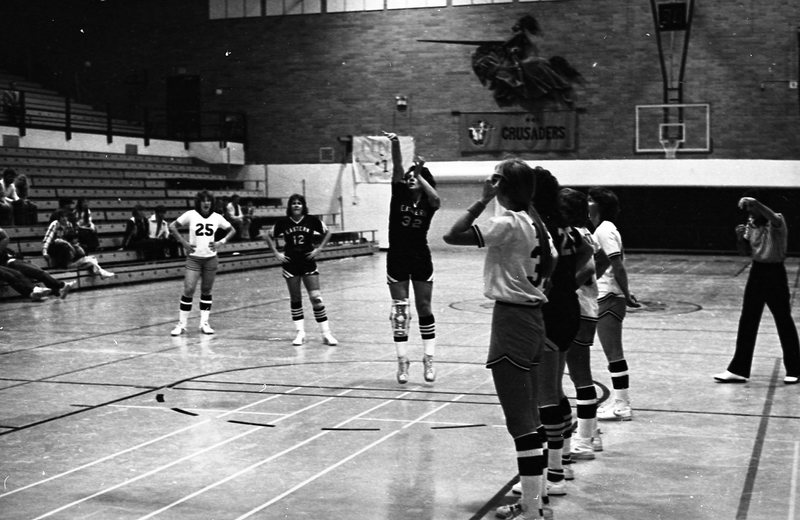 1981 Women's Basketball, EOSC vs. Northwest Nazarene College 06