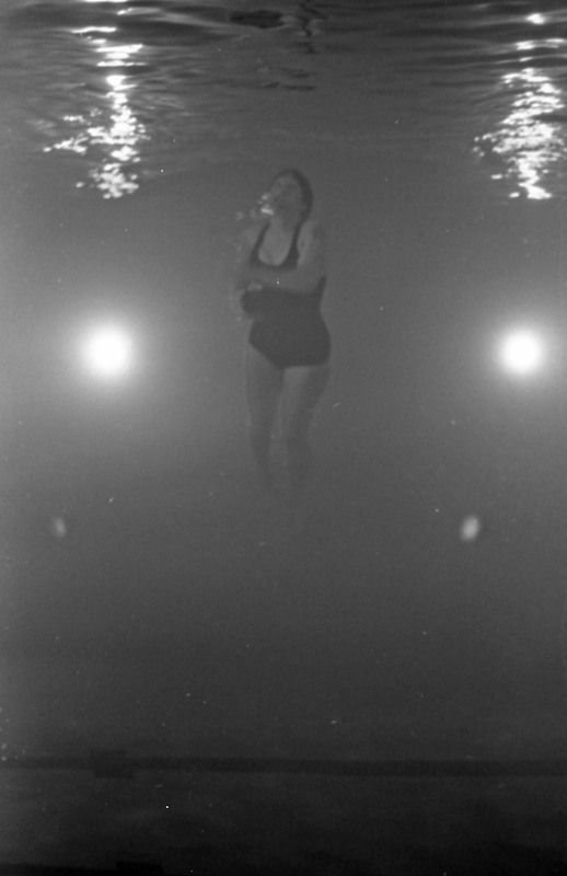 1977 Swimming, Under Water 05