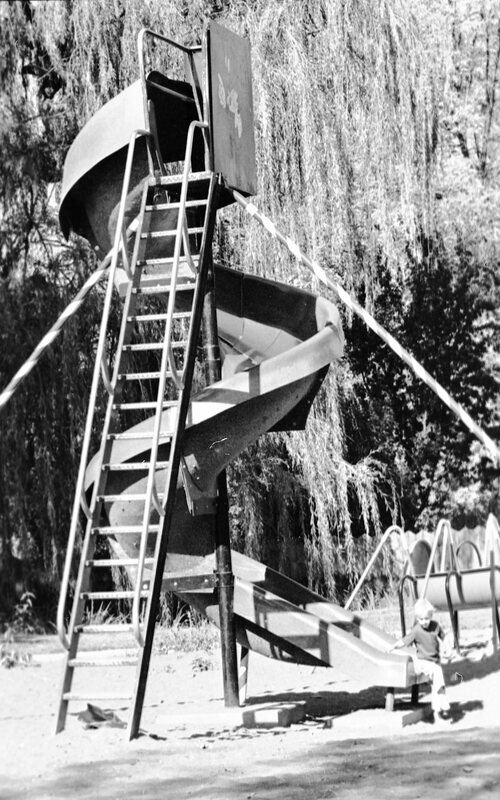 1974 Children Play Outdoors 02