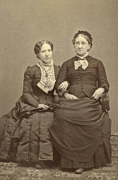 Portrait - Crosby, Mrs. &amp; Mother