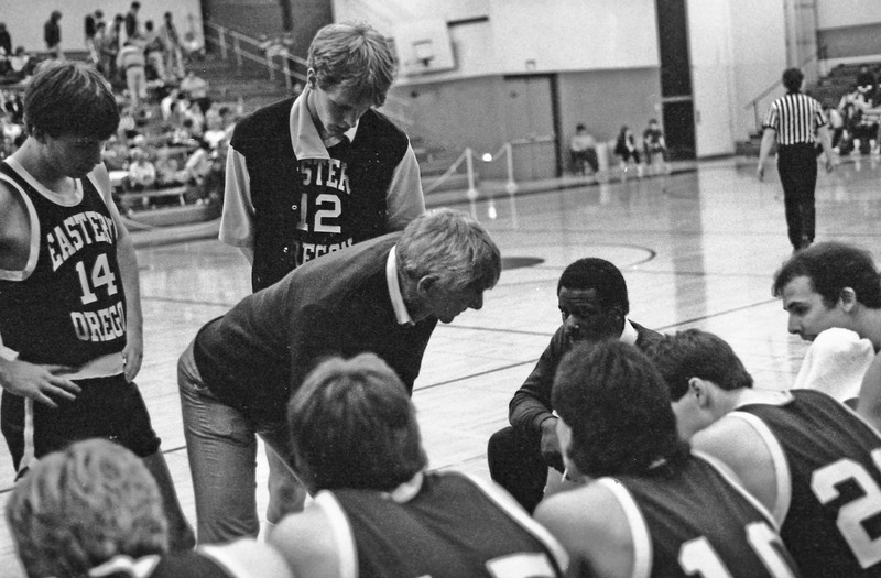 1986 Men's Basketball, Coaching 04
