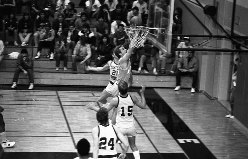 1984 Basketball Action, EOSC vs. LCSC 08