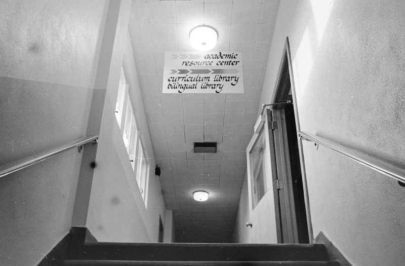 1975 Walter M. Pierce Library, Interior 02