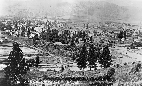 Elgin, Hilltop View 2