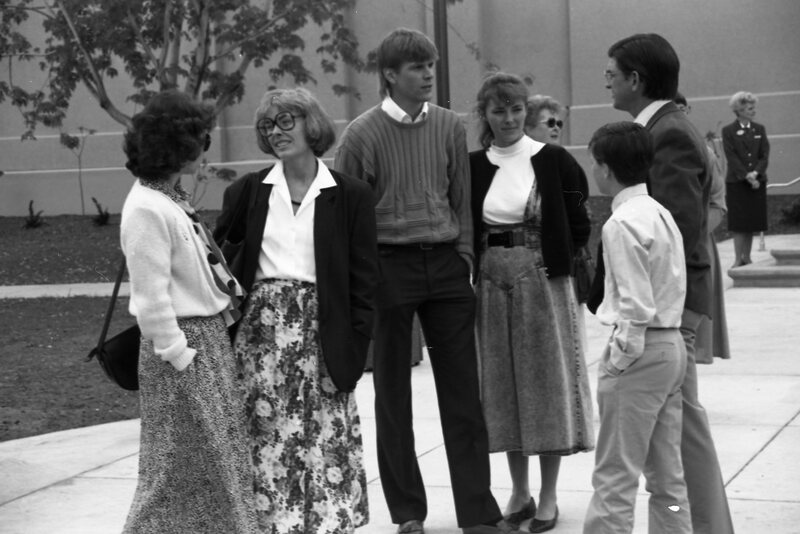 1990 Loso Hall Dedication, Guests 12