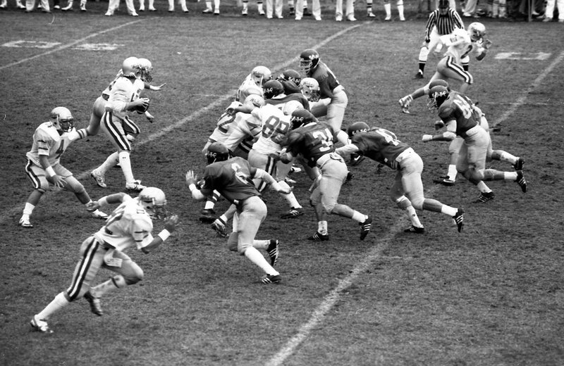 1985 Football Action 16
