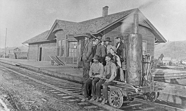 Railroad, Workers