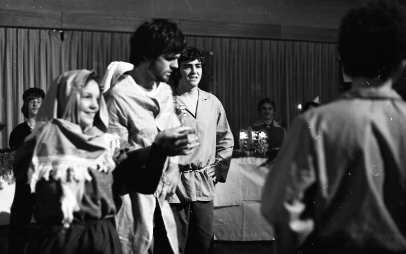 1980 Renaissance Dancing 05