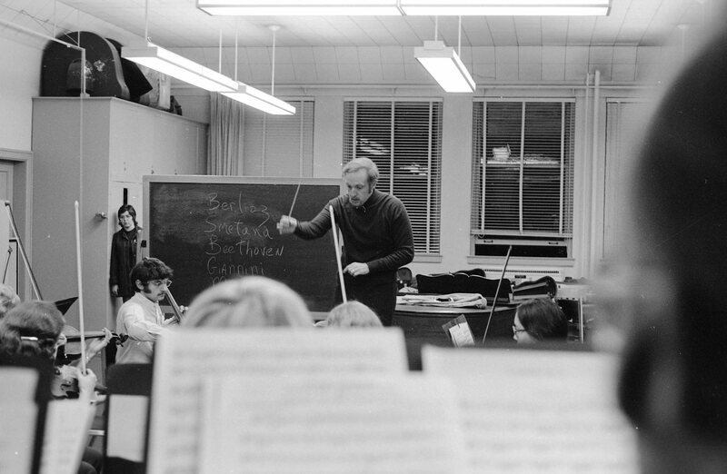 1974 Symphony Orchestra, Rehearsal 08