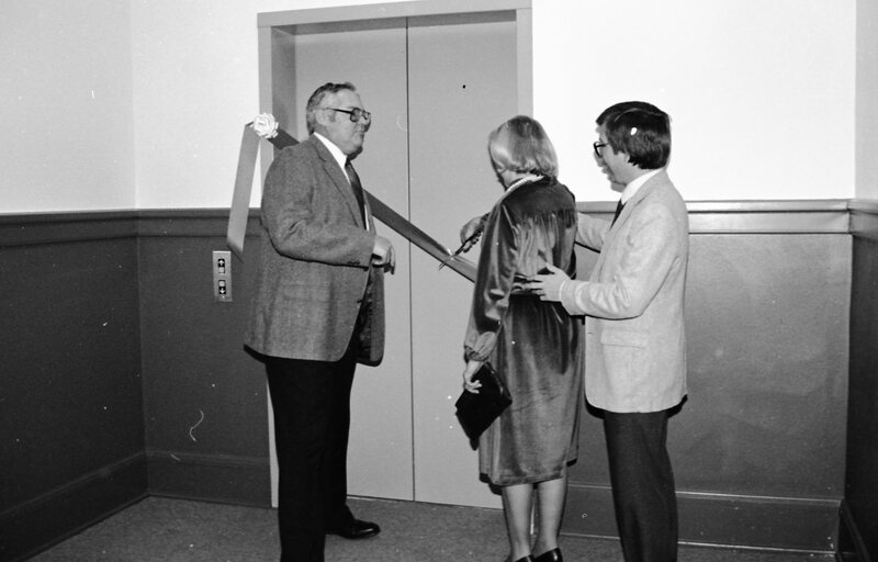 1986 New Elevator at Inlow Hall, Dedication 03