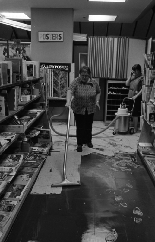 1978 Hoke Hall, Flood Bookstore Cleanup 11