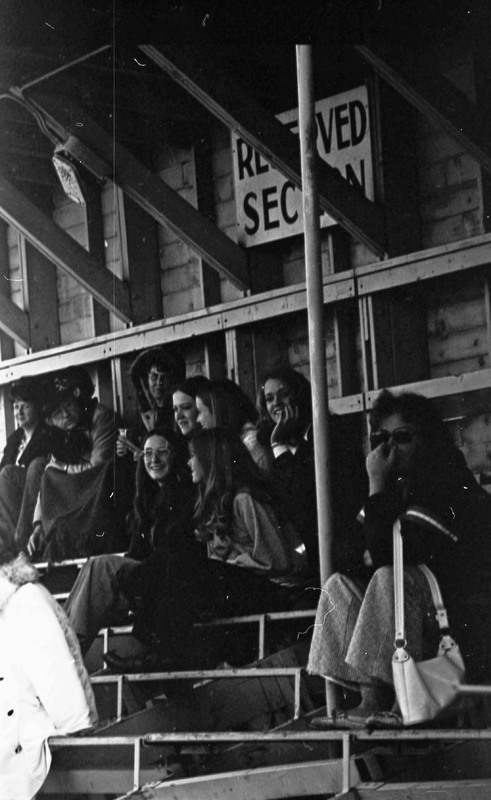 1976 Football Fans 02