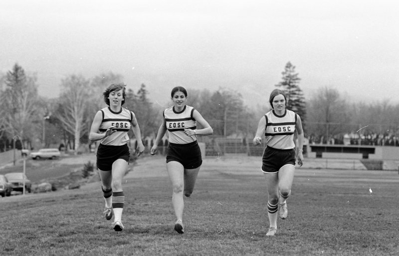 1978 Track, Running