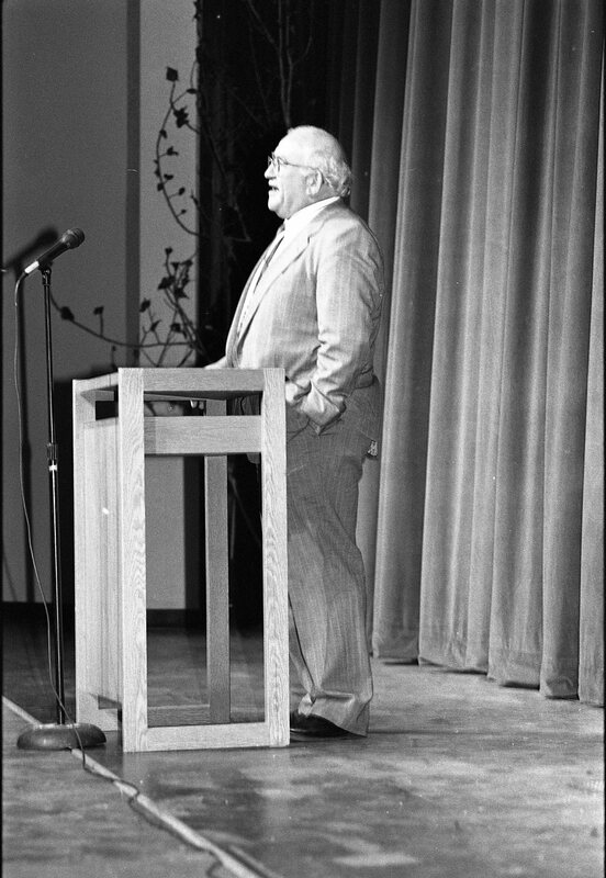 1991 Northwest Drama Conference, Ed Asner 09