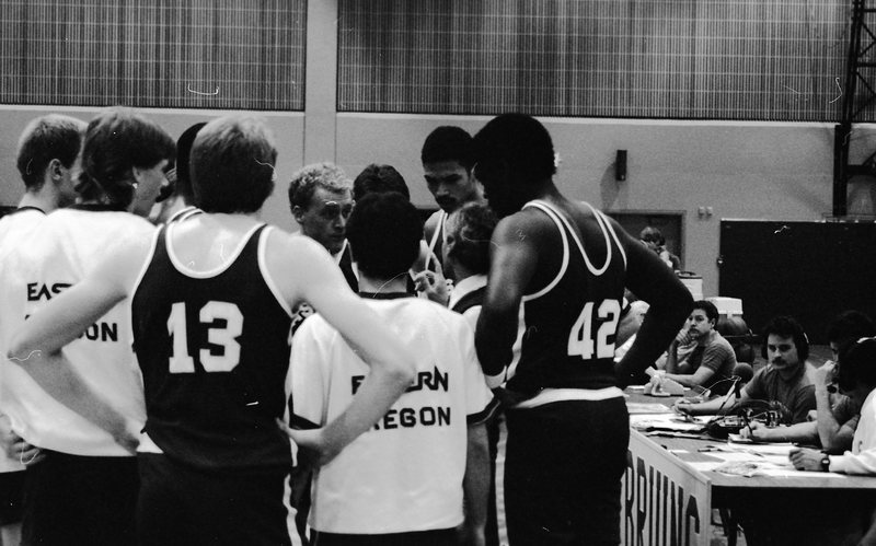 1988 Basketball, Bill Crancio Coaching 11