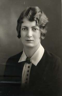 1930 Alumni, Jeanette Medler