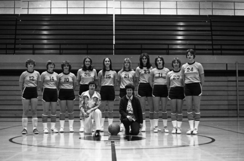 1978 Women's Basketball Team 01