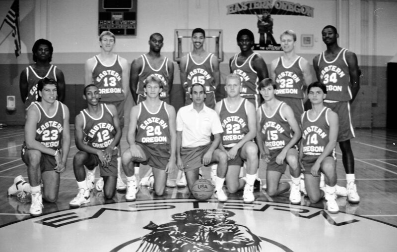 1987 Basketball Team 05