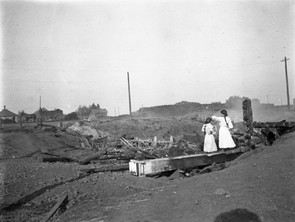 La Grande, Fire Remains 2