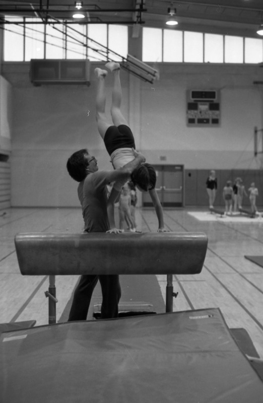 1981 Gymnastics Camp, Vault 03