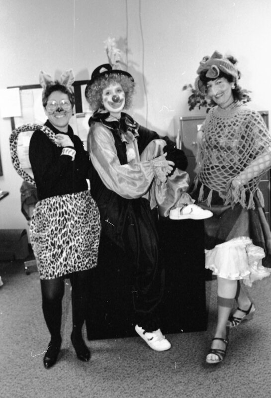 1987 Employees, Halloween 05