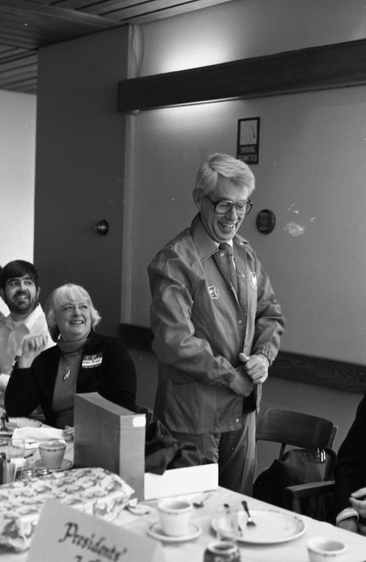 1981 Alumni Breakfast, Gift 04