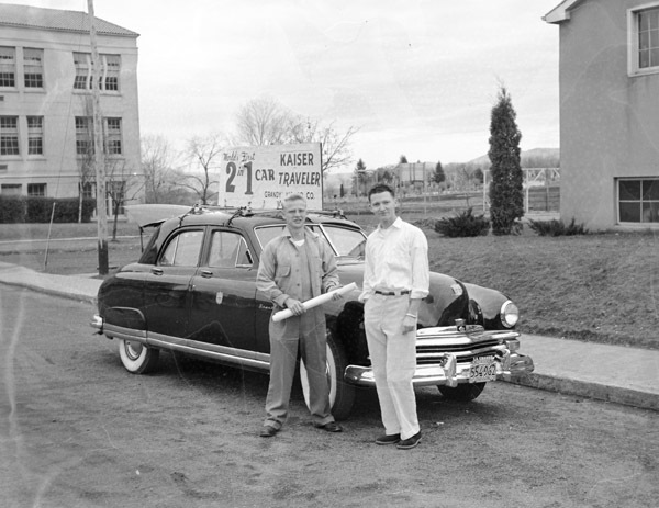 1949 Parade, Car