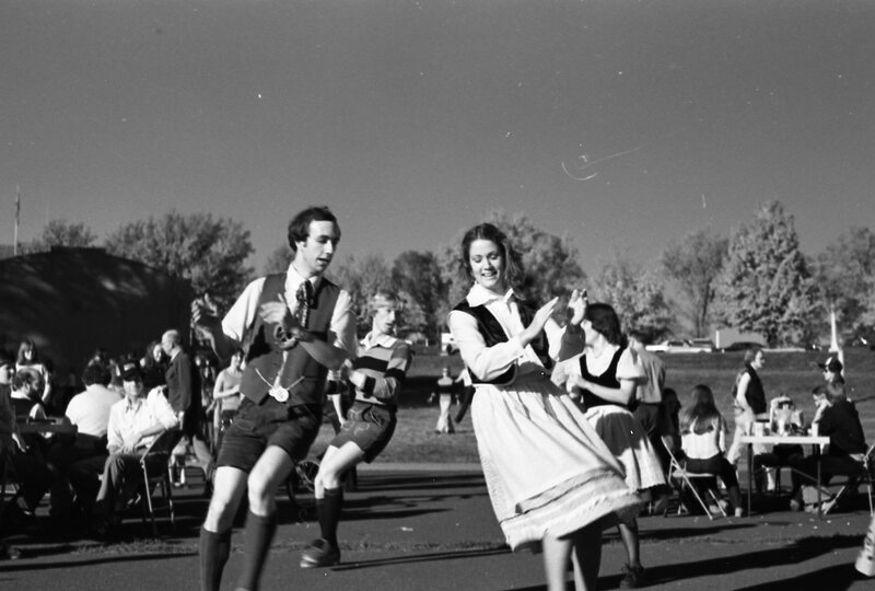 1977 Octoberfest, Folk Dancing 12