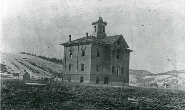 La Grande, Blue Mt. University