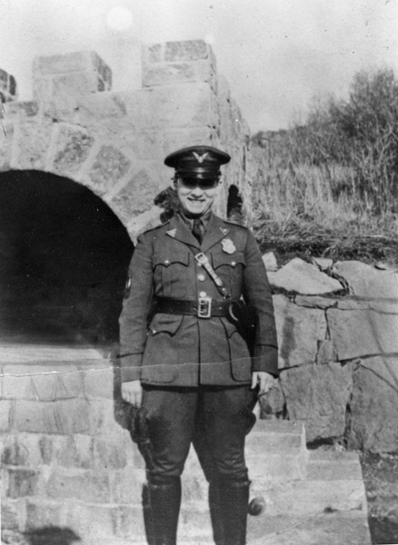 Elgin, Amos Helm