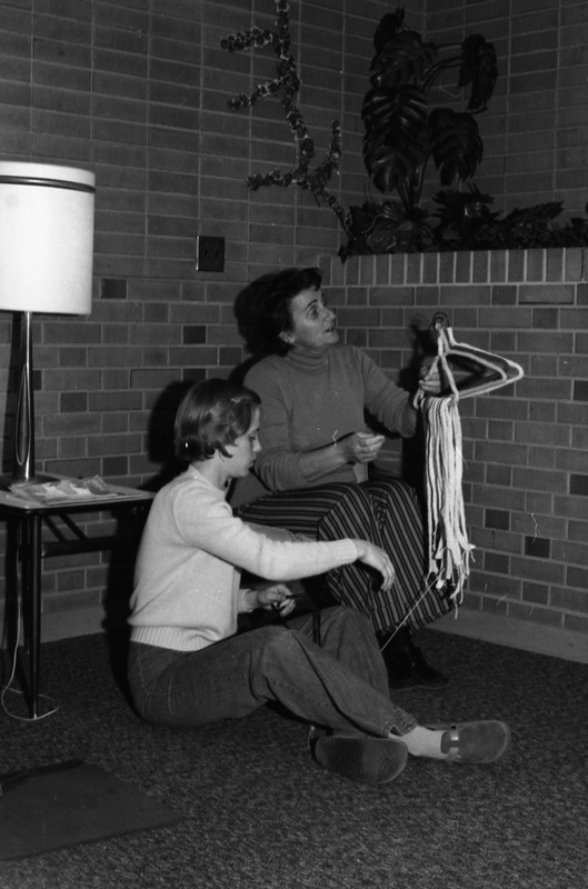 1977 Languages, German Club 08