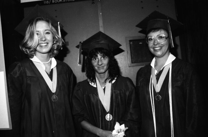 1986 Graduates 19
