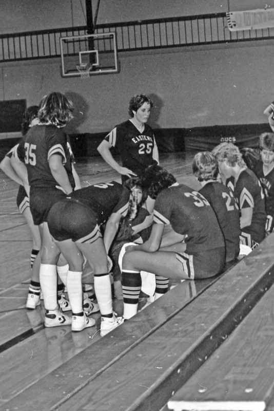 1984 Women's Basketball Action, EOSC vs. Whitman 14