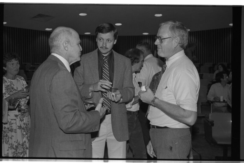 1989 Employees & Guest, Reception 10