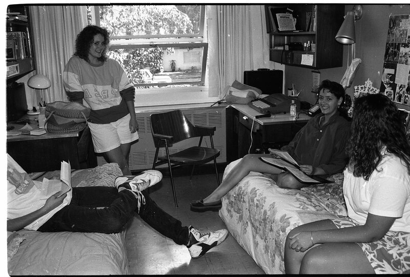 1990 Residence Life, Dorm Room 05