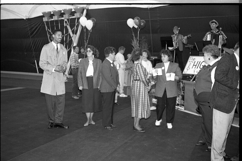 1990 Homecoming Officials 02