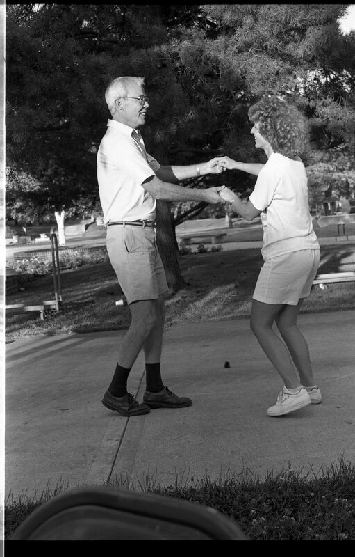 1989 Employees, Dancing 04