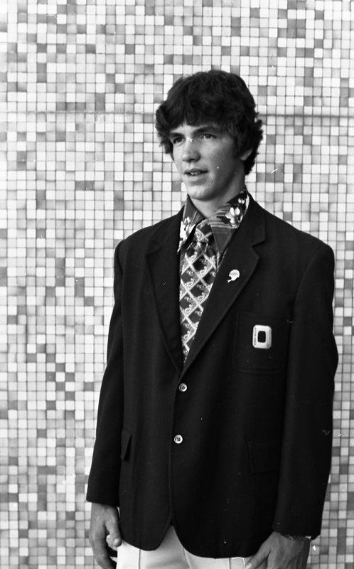 1982 Football Player, Portraits 017